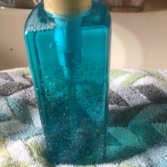 Brand new unopened hand and body soap bodycology sugar cookie - Picture 4 of 7